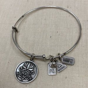Wind & Fire bracelet